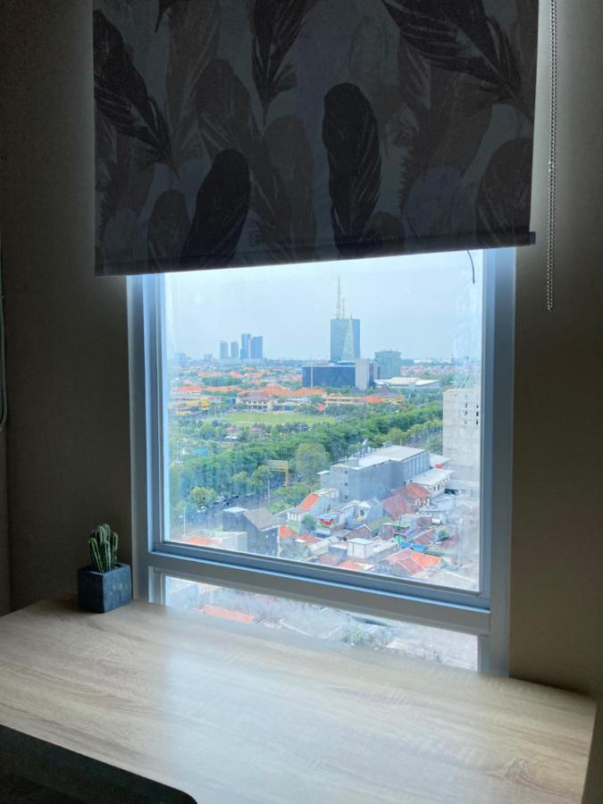 Bess Mansion Apartment, 16Th Floor Surabaya Exteriör bild