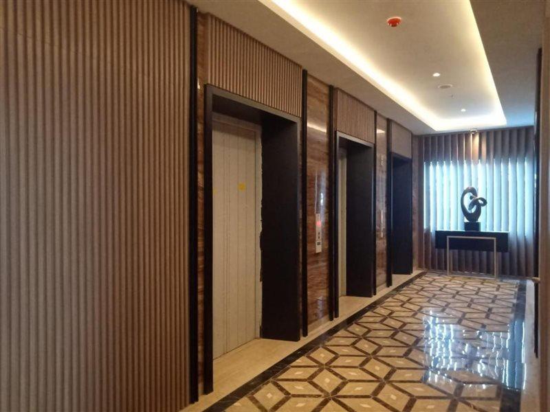 Bess Mansion Apartment, 16Th Floor Surabaya Exteriör bild
